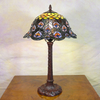 Lámpara del pavo real del estilo de Tiffany