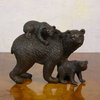 El oso y sus cachorros - Escultura de bronce