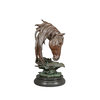 Sculpture en bronze du buste d'un cheval