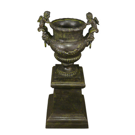 Vase Medicis fonte avec des angelots sur un socle à la patine verte bronze.\\n\\n14/07/2016 17:20