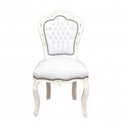 Chaise baroque blanche en bois sculpté et laqué blanc.\\n\\n09/11/2014 19:15