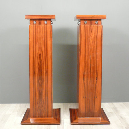 Ces colonnes art déco se mélangeront avec élégance avec vos meubles art déco.\\n\\n07/10/2012 19:19